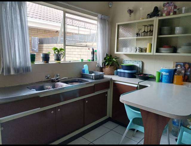 3 BEDROOM SECTIONAL TITLE FOR SALE IN THREE RIVERS PROPER